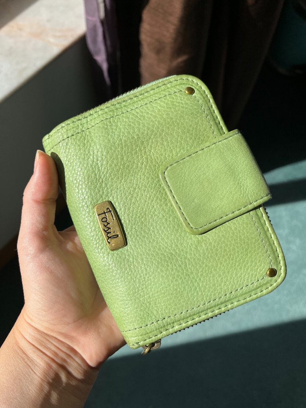 Fossil Green Pebbled Leather Bifold Wallet Zipper Card Organizer